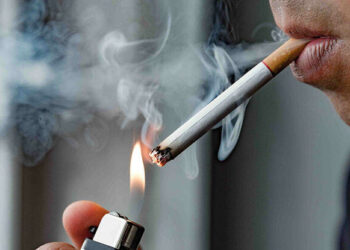 La exposición al tabaco durante la infancia puede aumentar el riesgo de artritis reumatoide