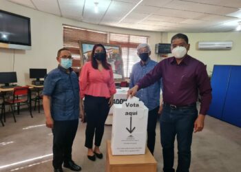 Adompretur inicia votaciones para elegir nuevos directivos