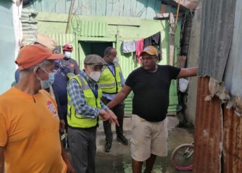 Alcalde SDE dispone evacuaciones preventivas para evitar tragedia