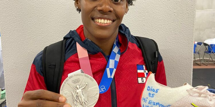 “Me siento súper orgullosa porque pude obtener estas medallas”, dice Marileidy