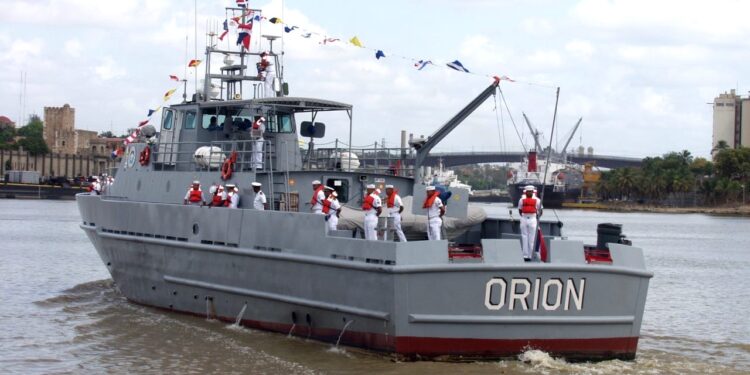 Embarcaciones dominicanas entregan en Haití 70 toneladas de alimentos