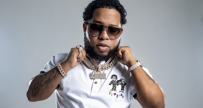 Colaboración de Chimbala con Justin Quiles y el dúo Zion y Lennox es número uno en Billboard 