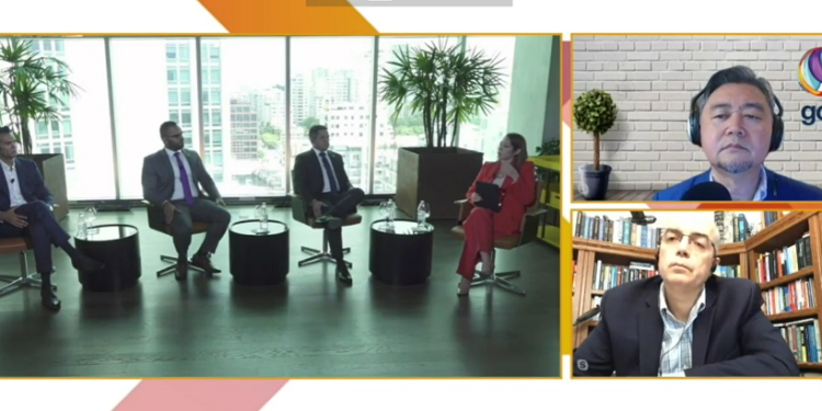 Debaten estrategias legales y de negocios frente a oportunidades tecnológicas