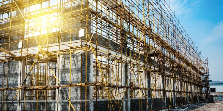 CREES: Costo de construcción de vivienda es un 25.1% más caro que en el  2019 ﻿