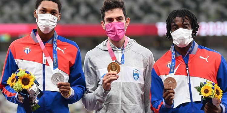 Cuba logra en un día dos medallas de oro, dos de plata y dos de bronce