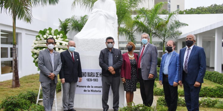 Museo de Historia y Geografía conmemora 118 aniversario del fallecimiento de Hostos