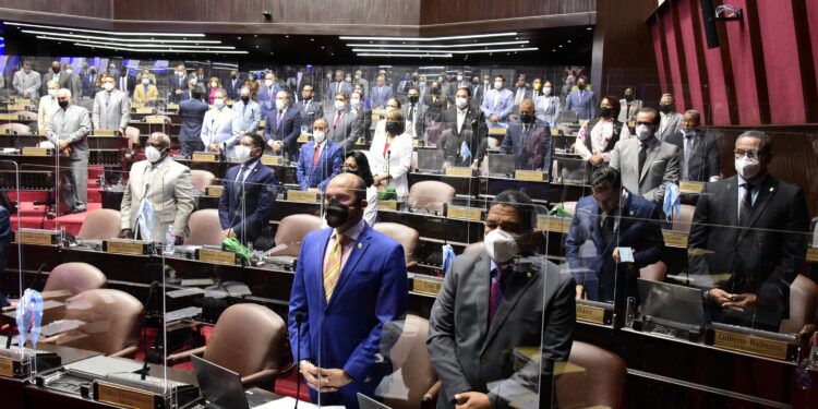 Diputados convierten en ley proyecto de mejora regulatoria y simplificación de trámites