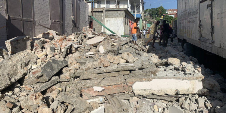 Potente sismo de magnitud 7.3 sacude el sur de Haití