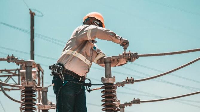 Edesur explica interrupciones en STO; ETED aclara