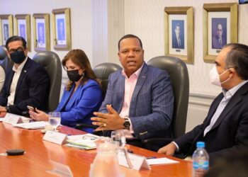 Pro Consumidor y organizaciones empresariales llegan acuerdo