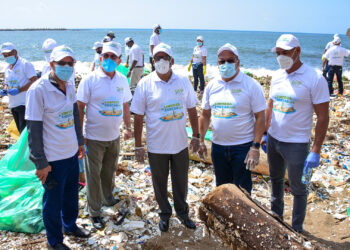 DGJP realiza jornada de limpieza de costas