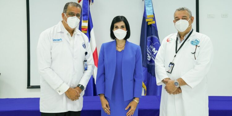 Primera dama destina RD$10MM para contratar 19 nuevos especialistas en el Incart