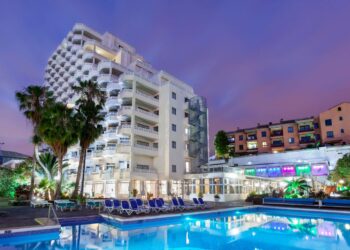 CardNET Implementa Plataforma de Gestión Hotelera de Ultima Generacion