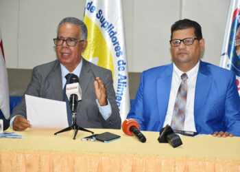 Advierten deuda de más RD$5 mil millones pone en peligro Inicio del Año Escolar