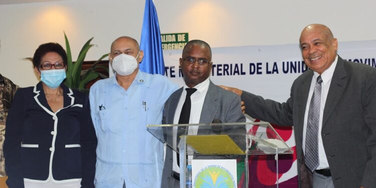 Anuncian nueva corriente magisterial para defender a los maestros