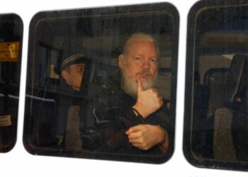 EEUU no cede en su objetivo de extraditar a Julian Assange