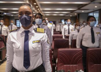 Escuela Penitenciaria gradúa 40 directores de centros