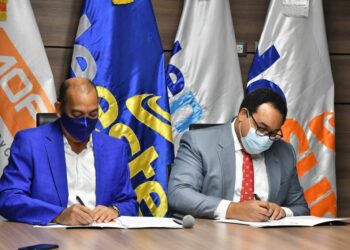 Distribuidoras de Electricidad acuerdan con Obras Públicas iluminar vías del país