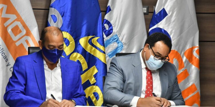 Distribuidoras de Electricidad acuerdan con Obras Públicas iluminar vías del país