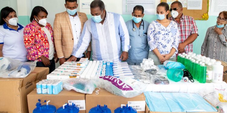 Gobierno entrega medicamentos por RD$23 millones en Dajabón