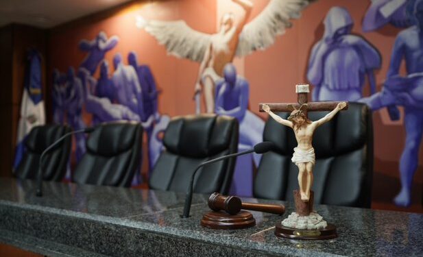 SCJ establece es responsabilidad de todos los hijos cuidar a sus padres envejecientes