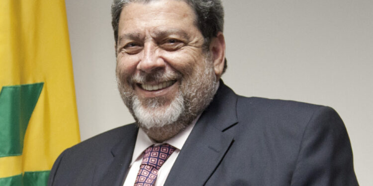 Agreden al primer ministro de San Vicente y Las Granadinas