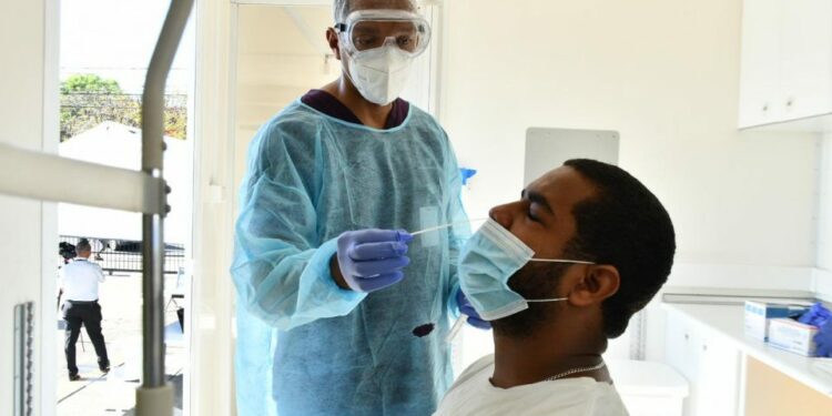 Siguen cayendo indicadores de Covid-19, Rep. Dom. solo tiene 5,726 casos activos