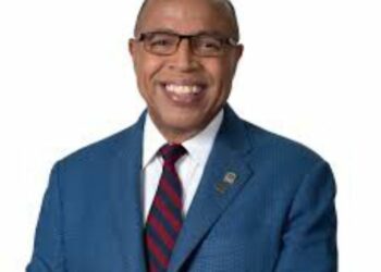 Diputados aplazan solicitud del Senado para integrar comisión bicameral para estudiar el Código Penal