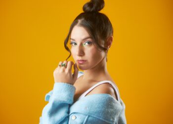 Valentina te pone a bailar a ritmo de música disco