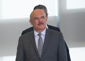 Defienden en Brasil universidad "para unos pocos" y sin rectores "izquierdistas"