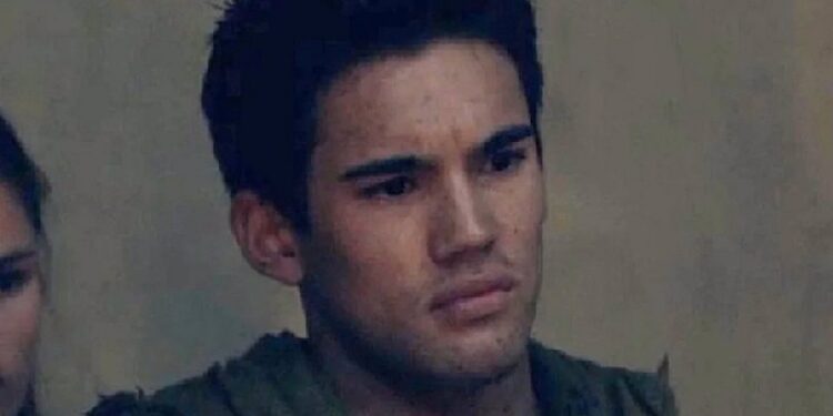 Muere el actor de Spartacus Francis Mossman a los 33 años