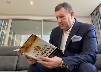 Robert Shemin nos regala los secretos para ganar dinero