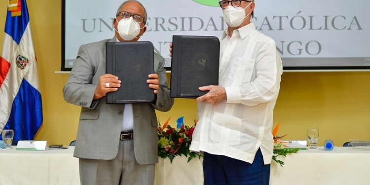 UCSD y el Instituto José Francisco Peña Gómez firman convenio de Educación Continuada