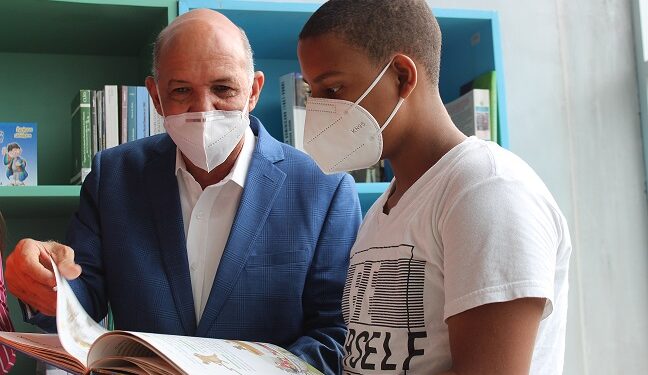 CTC naugura sala digital en línea T3 del Teleférico de Santo Domingo