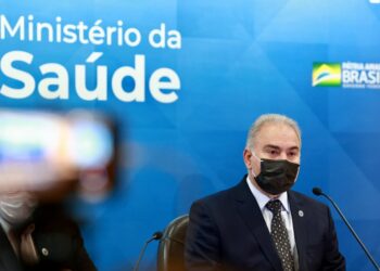 Bolsonaro hunde la gestión de la pandemia y a su cuarto ministro de Salud