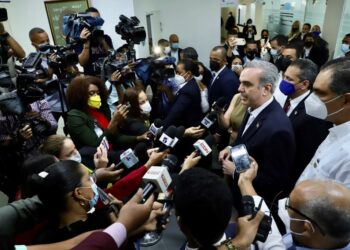 Abinader: “para mi es un compromiso sagrado acabar con la impunidad y la corrupción”