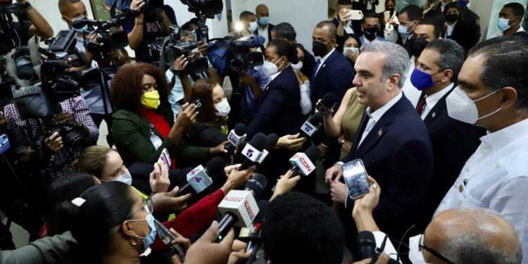 Abinader: “para mi es un compromiso sagrado acabar con la impunidad y la corrupción”