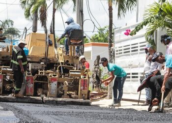 Obras Públicas inicia Plan de Asfaltado en Samaná y María Trinidad Sánchez