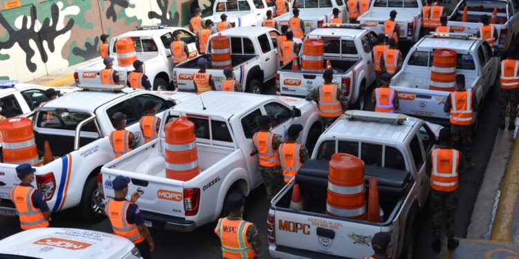 Disponen unidades de patrullas refuercen carreteras en feriado Las mercedes