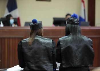 Tribunal condena a pena máxima a los que atacaron a Yocairi Amarante con “ácido del diablo”