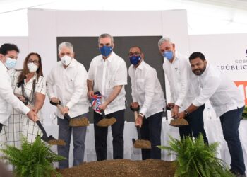 Abinader inicia ampliación autopista Duarte y la carretera Gurabo en Santiago