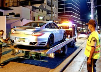 DIGESETT retiene 28 vehículos de alta gama en operativo nocturno en la Lincoln