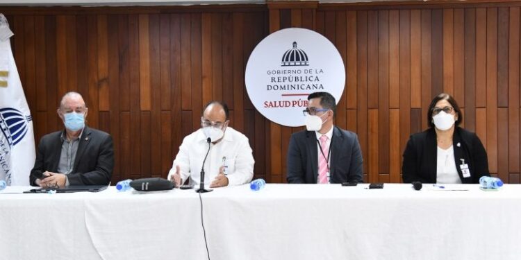 Evalúan en RD posibilidad de vacunar con SINOVAC y Pfizer a niños a partir de 5 años