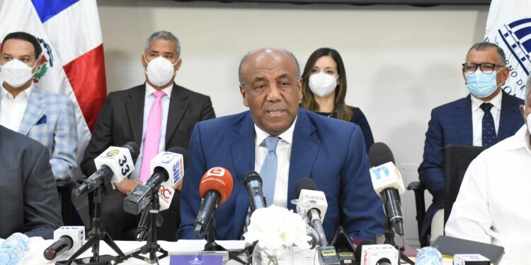 Gobierno explica causas de apagones en las últimas semanas