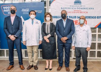 Vicepresidencia y Coca-Cola impulsan centro de vacunación contra el COVID-19