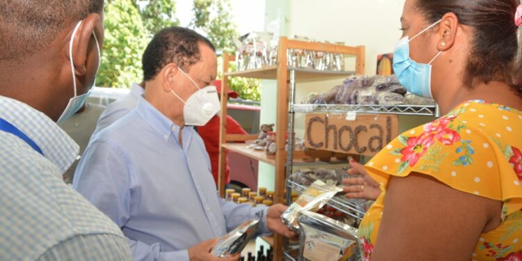 FEDA perdonará intereses a asociaciones agrícolas con deudas pendientes