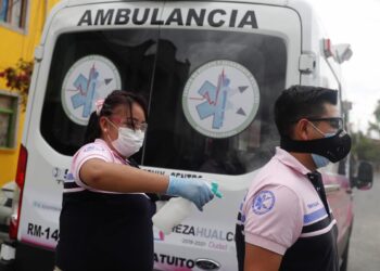 Al menos 16 muertos por la inundación de un hospital en México