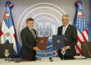 Califican de complaciente acuerdo de extradición entre RD y Estados Unidos