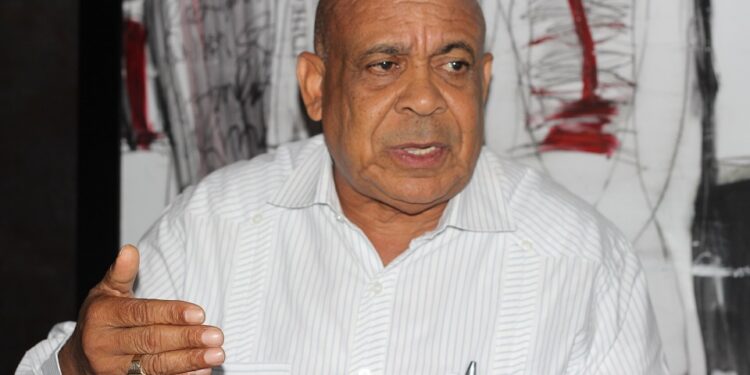 Exsenador afirma voto preferencial sustituyó el liderazgo político y social por el económico