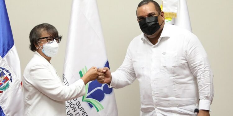 Conozca en que trabajarán junto el ISFODOSU y la Comisión Nacional de Energía